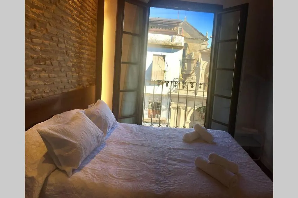 Holiday home Casa De Diseno 200M Mezquita 2 Rooms & 2 Bathrooms Cordoba